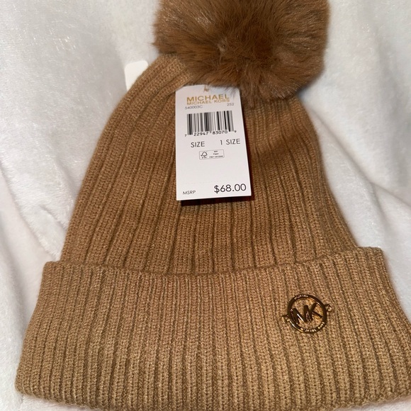 Michael Kors Fleece Lined Cuff Beanie Faux Fur Pom - Brown - Picture 4 of 6